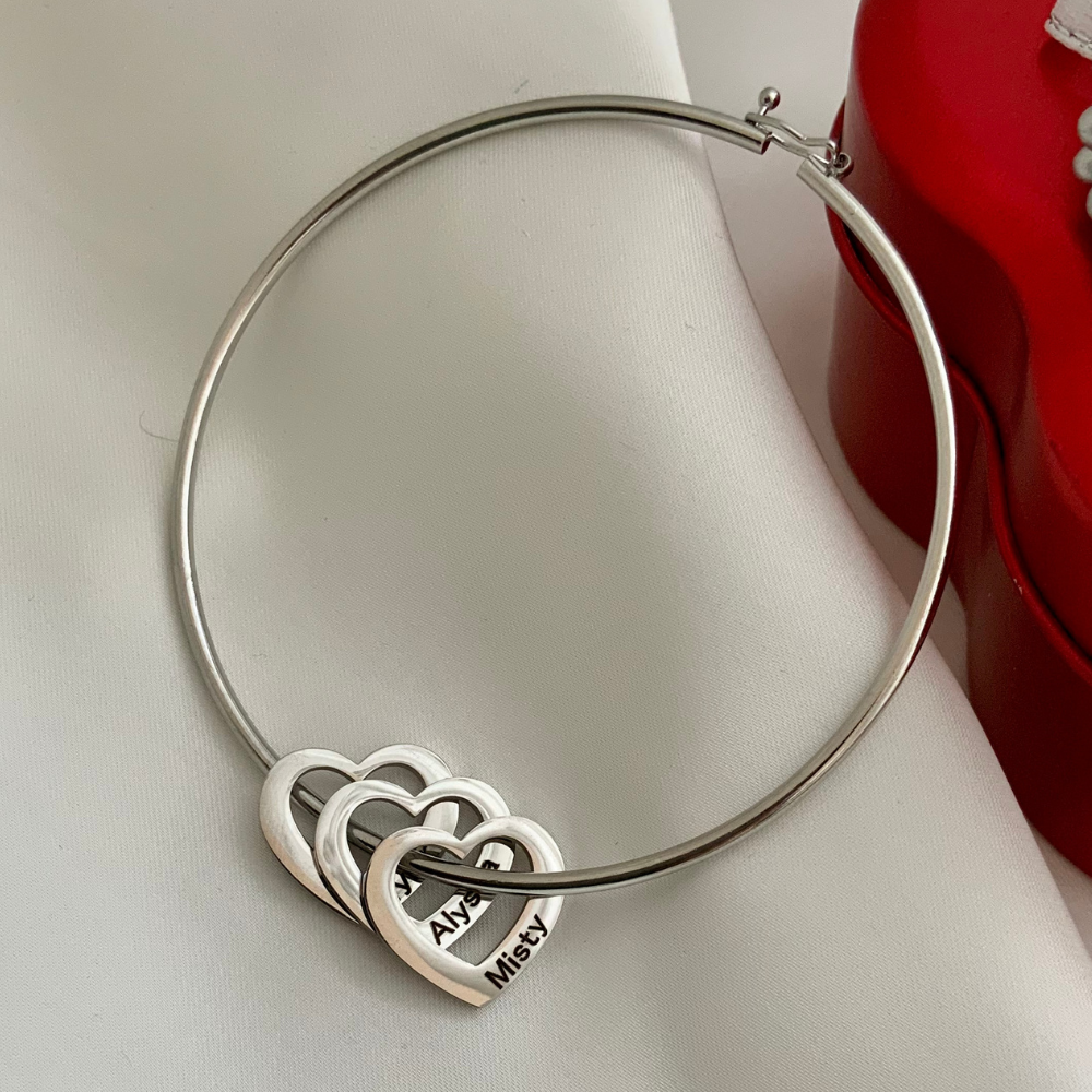 Heart charm Bangle